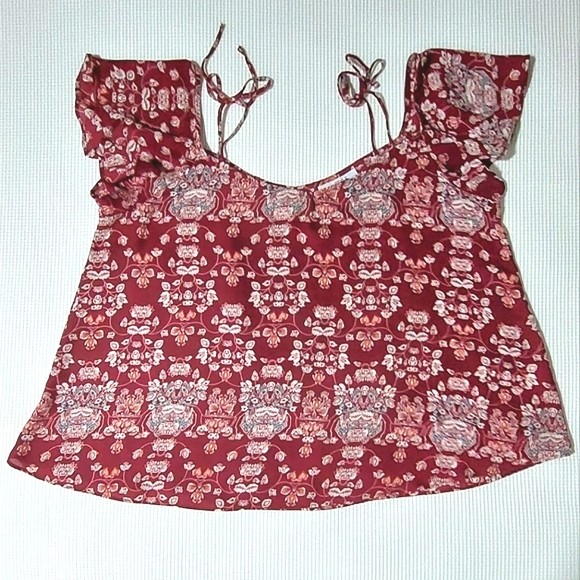 myStyle Tops - ⭐️ mySTYLE Hippie Bohemian Woman's Off-Shoulder Flutter Sleeve Top EUC Size XL